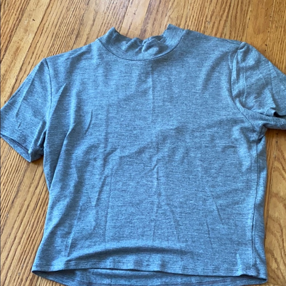 Tee